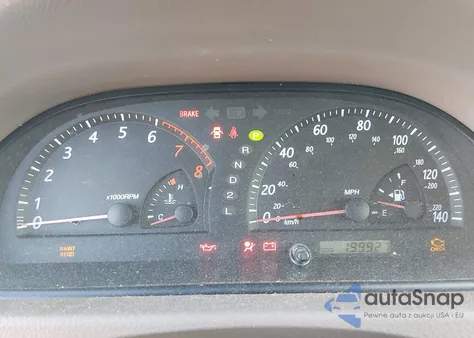 2004 Toyota Camry Le z USA, uszkodzony, nr VIN 4T1BE32K14U844083